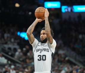 开云体育APP-年终大战得分榜！火箭登53分造极境 077杜兰特上榜 近4旬乔詹在列