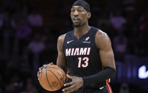 开云体育APP-力挺阿德巴约！麦迪：我不管83分怎么拿的 历史第二高得分是事实