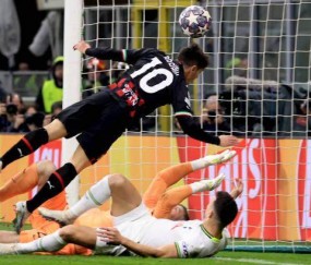 开云体育APP-小负米兰，热刺4天双线溃败？孔蒂扬言主场大反攻！