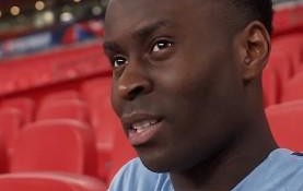 开云体育APP-格伊：没想到踢日本会戴上队长袖标，这会是我反复回味的经历