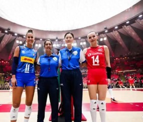 官宣！中国女排获直通奥运绝佳良机，2朵金花现身，赵勇打翻身仗