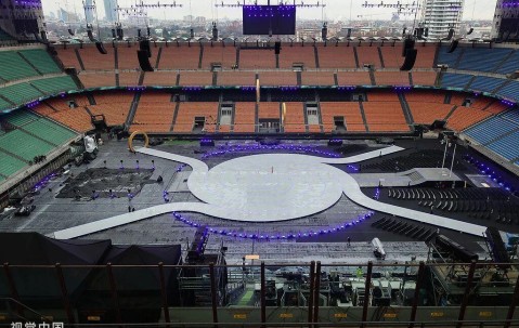 开云体育官网-今夜开幕！2026米兰冬奥会圣西罗举行：双主火炬同步点燃 创奥运先河