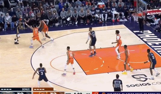 1645967913300039981.gif 2.gif